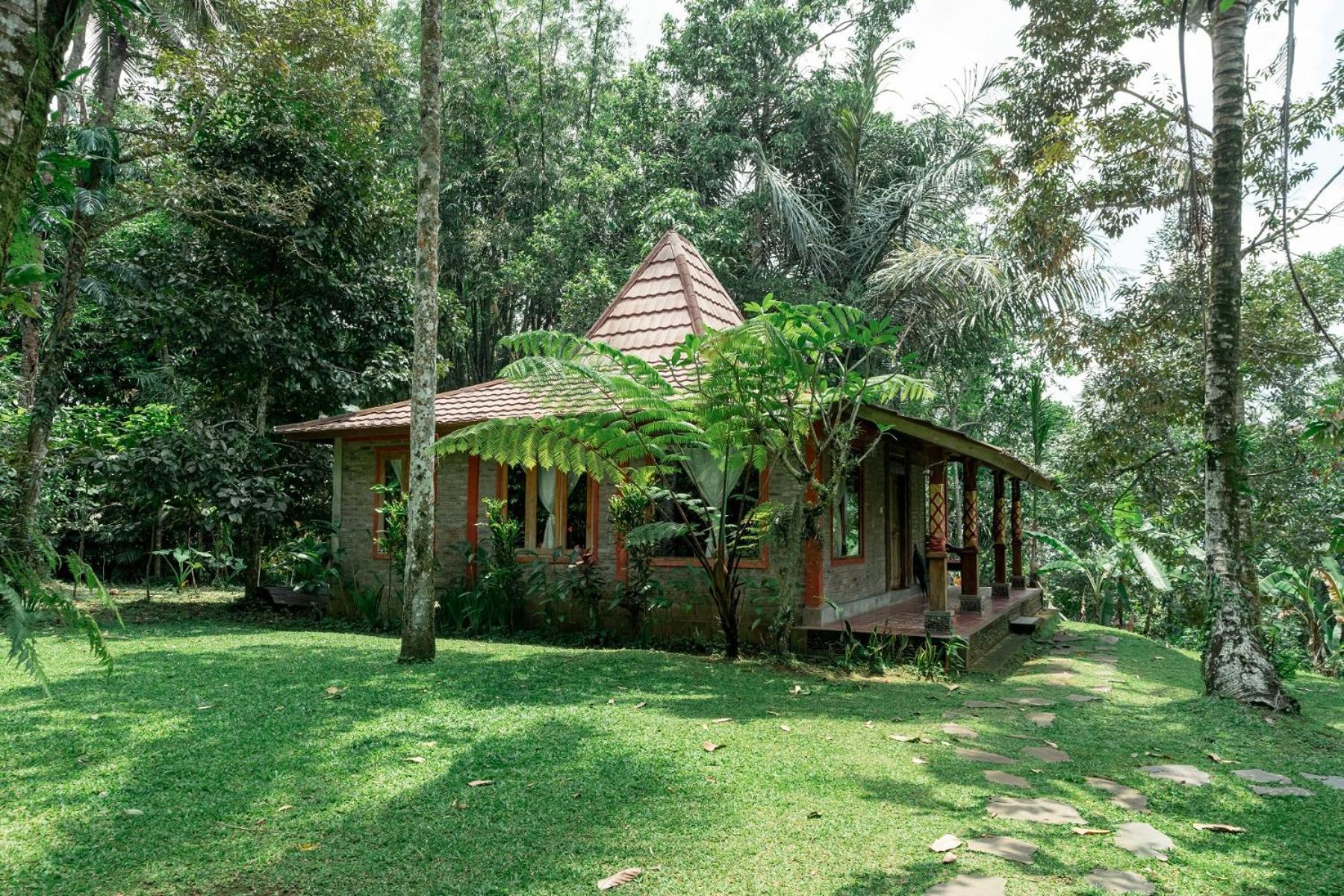 Saridevi Ecolodge จาตีลูวีห์ ภายนอก รูปภาพ