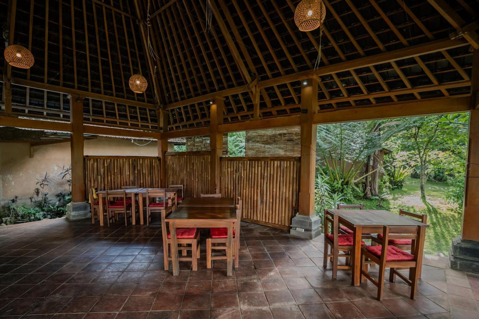 Saridevi Ecolodge จาตีลูวีห์ ภายนอก รูปภาพ