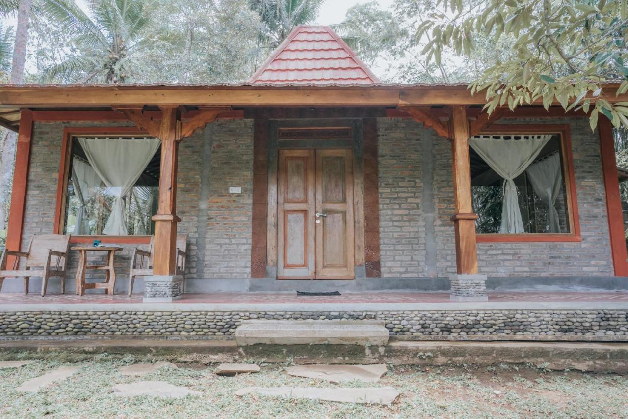 Saridevi Ecolodge จาตีลูวีห์ ภายนอก รูปภาพ